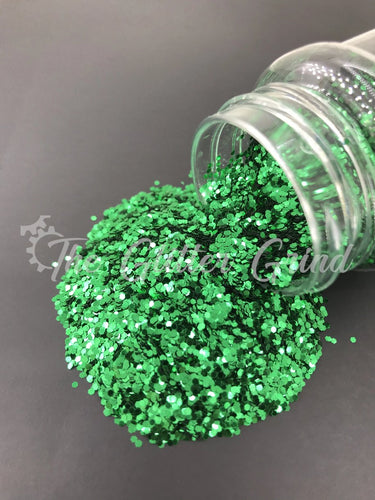 Seaweed green 1/24 size chunky basic metallic glitter. Polyester glitter 2 oz by weight. Bottled glitter.
