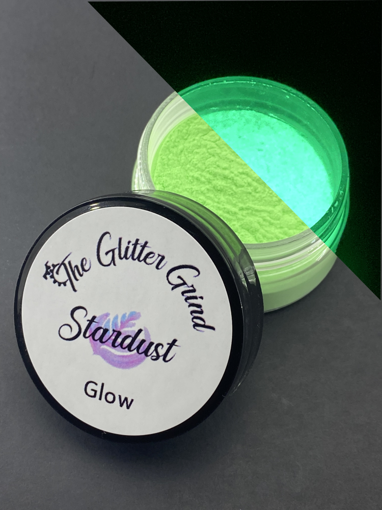 Dark To Neon Green Thermal Mica – Glitter Makes It